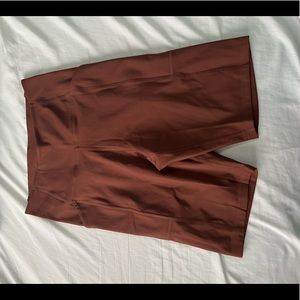GIRLFRIEND COLLECTIVE BROWN BIKE SHORTS